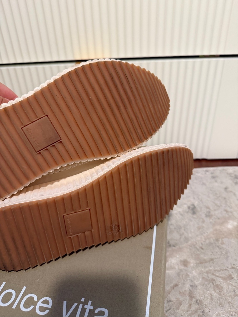 Dolce Vita Daran Wedge Sneaker - Ivory 9 - Picture 11 of 13
